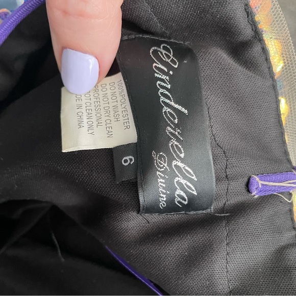 Cinderella Divine, size 6, opal-violet - Picture 10 of 10